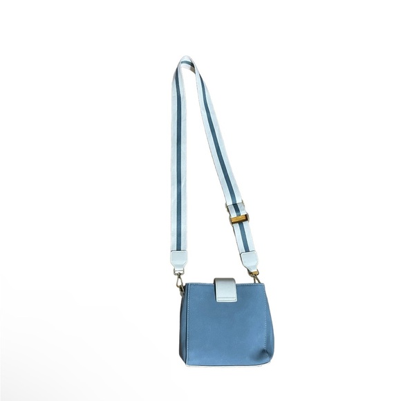White and blue cross-body shoulder bag                         New without label - Picture 2 of 9
